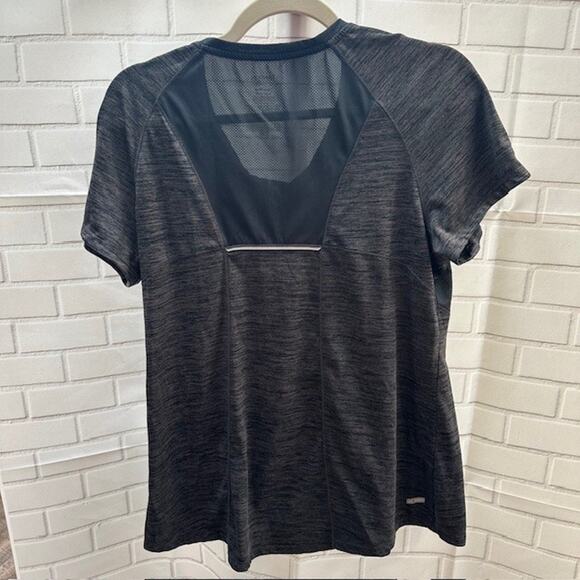 Women's Danskin Now Semi-Fitted XL 16-18 Polyester Black Gym Workout Shirt - Picture 6 of 8